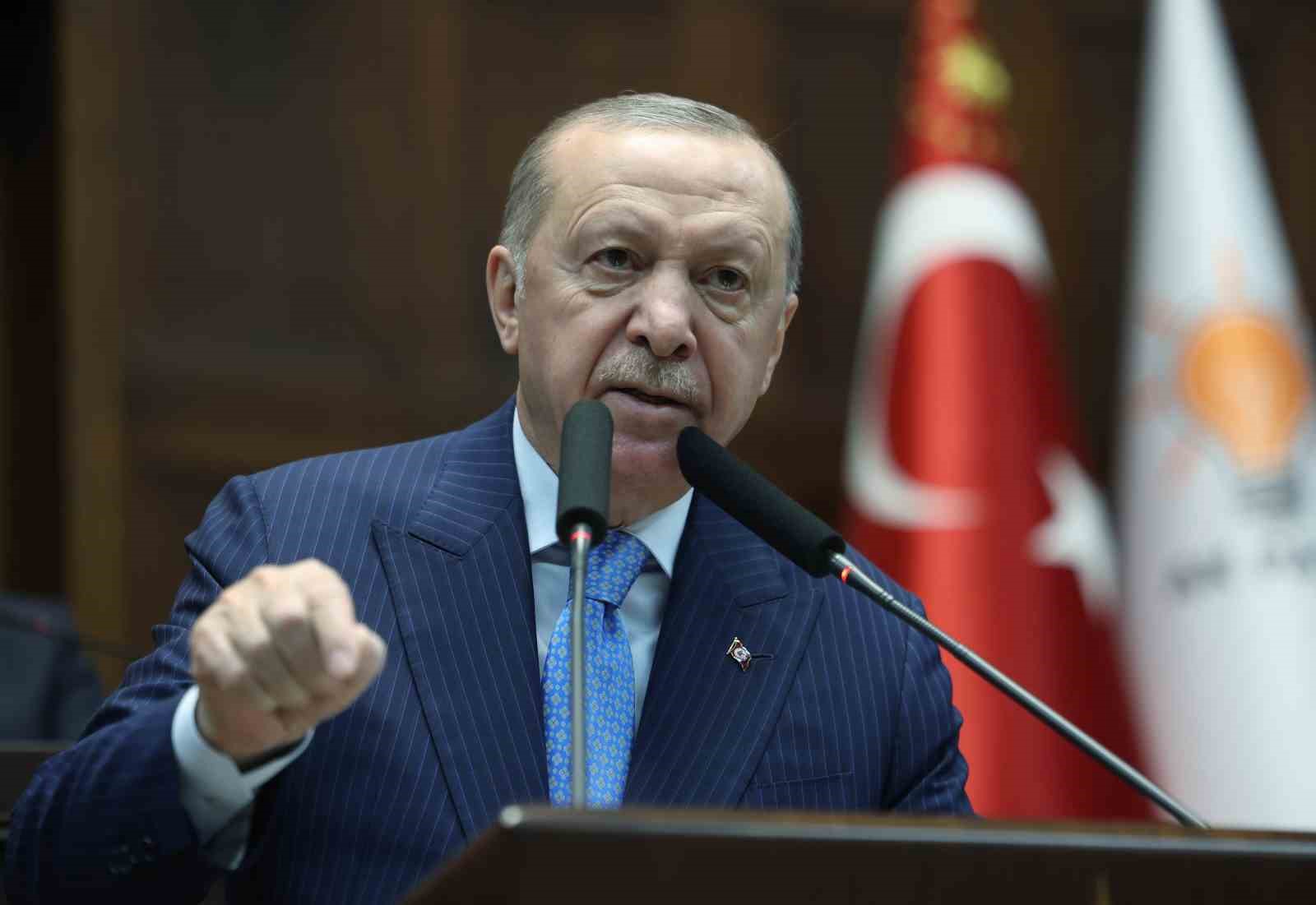 Cumhurbaşkanı Erdoğan: "Bayrağımıza uzanan o kirli elleri muhakkak bulacak, bunun hesabını o hainlerden mutlaka soracağız"