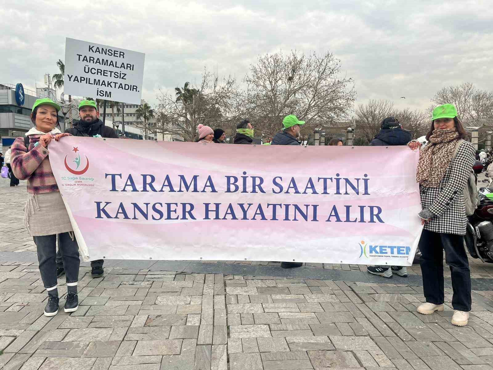 İzmir’de rahim ağzı kanserine dikkat çekmek için pedal çevrildi