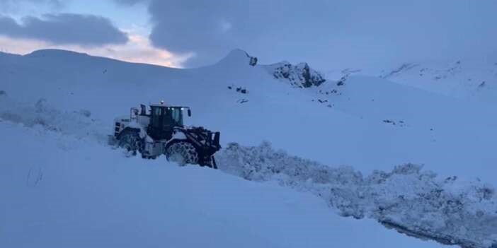 Hakkari-Şırnak karayolu yeniden ulaşıma açıldı