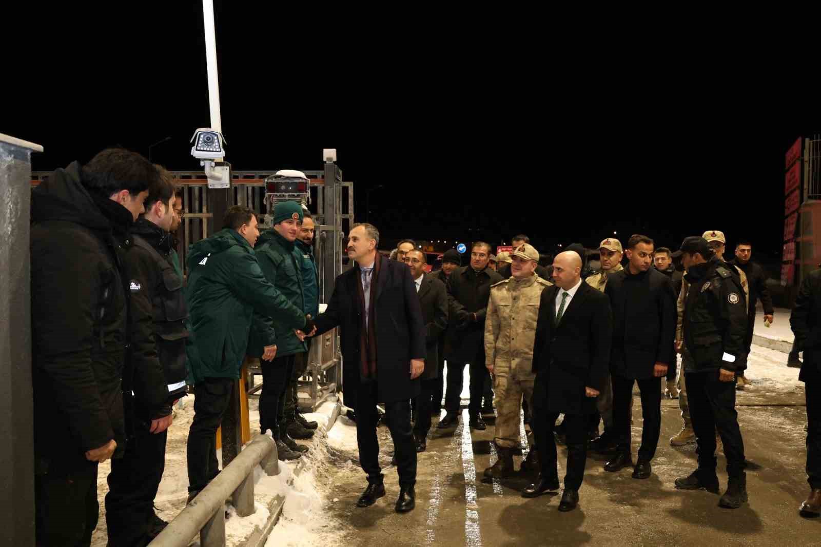 Vali Bozkurt, Ağrı’da kamu hizmetleri ve asayiş çalışmalarını değerlendirdi