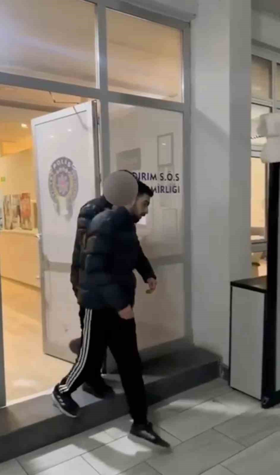 Bursa’da kaçak tütün operasyonu: 460 kilo tütün yakalandı