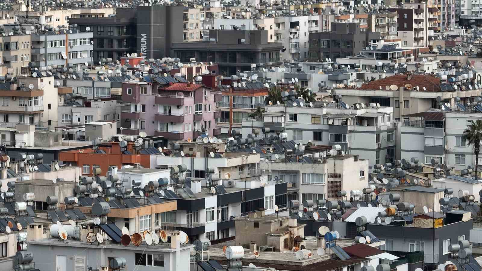 Mersin güneş enerjisi ile ısınıyor