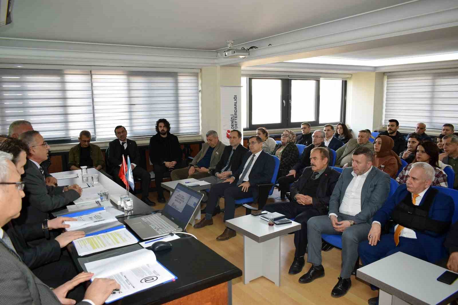 Denizli’de basit usulden gerçek usule geçiş esnafa anlatıldı