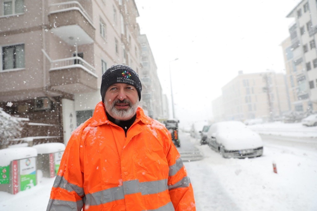 Başkan Çolakbayrakdar: "Modern araçlarımızla Kocasinan’ın her noktasındayız"