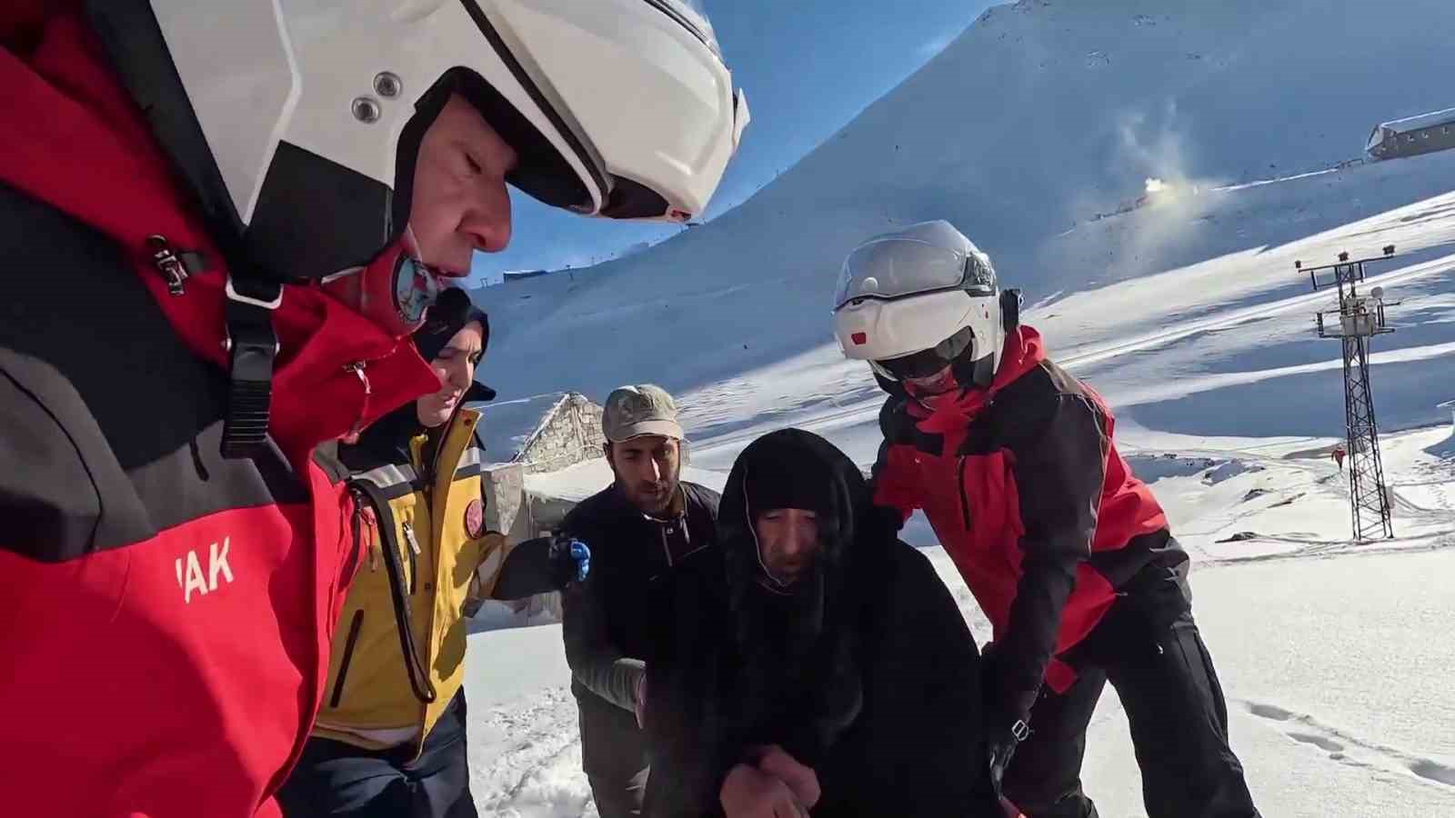 JAK timleri imdada yetişti