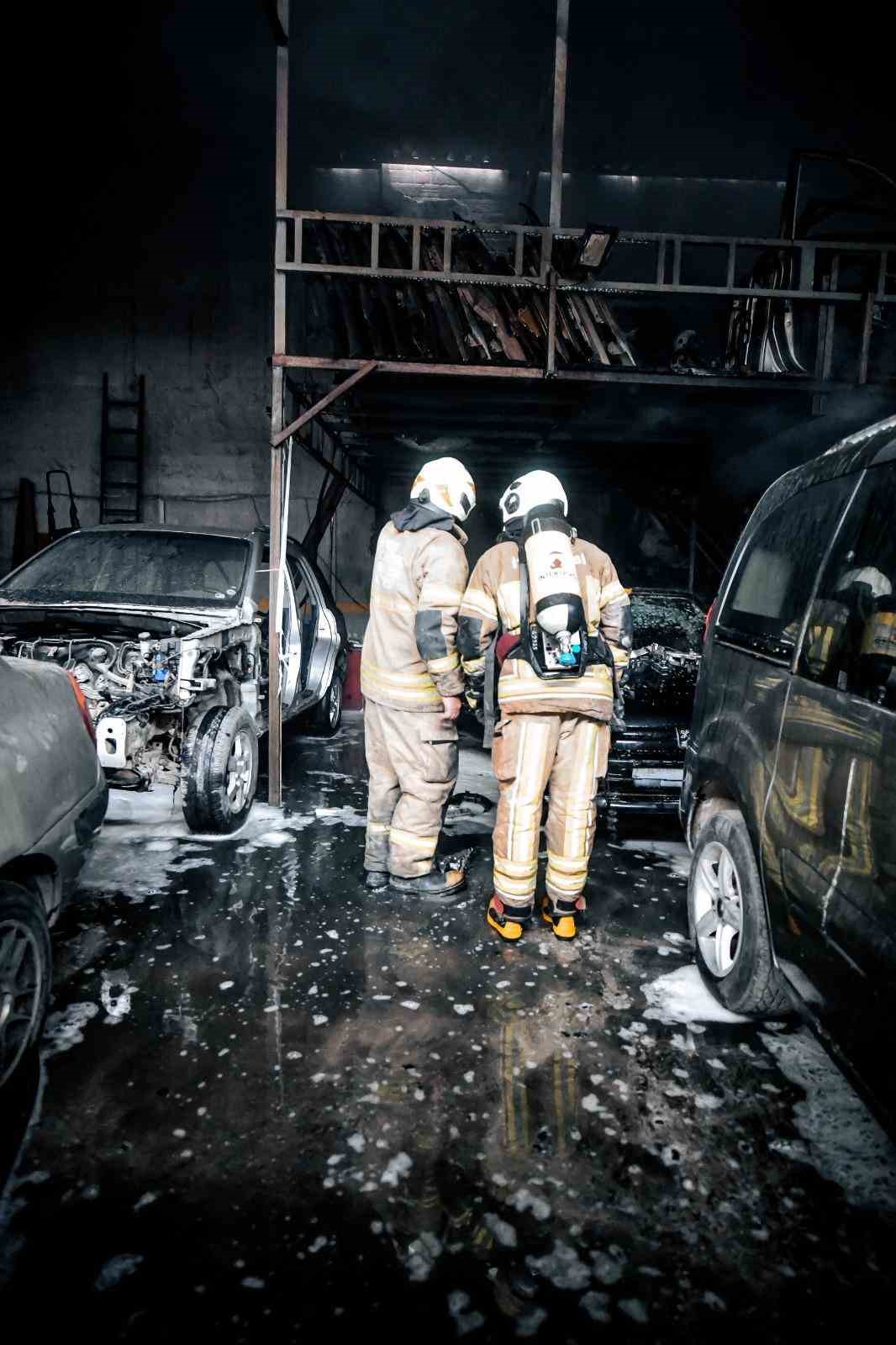 Buca’da depo yangını kısa sürede söndürüldü