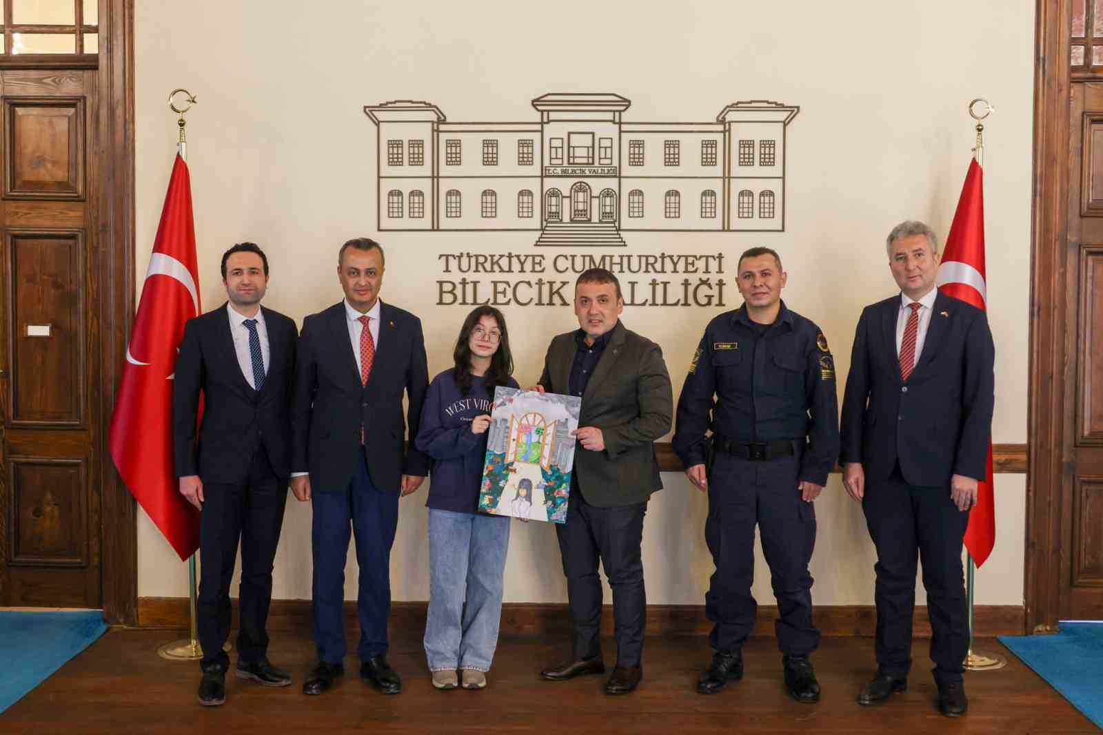 Bilecik’te ‘Bilinçli Tüketici Olmak’ konulu resim yarışmasında birinci oldu