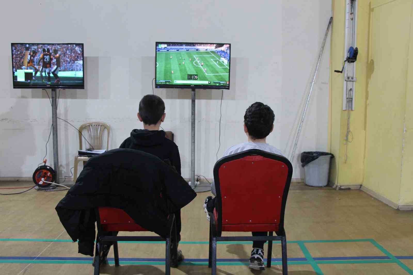 &Ccedil;ocuklar yarıyıl tatilini dolu dolu ge&ccedil;iriyor
