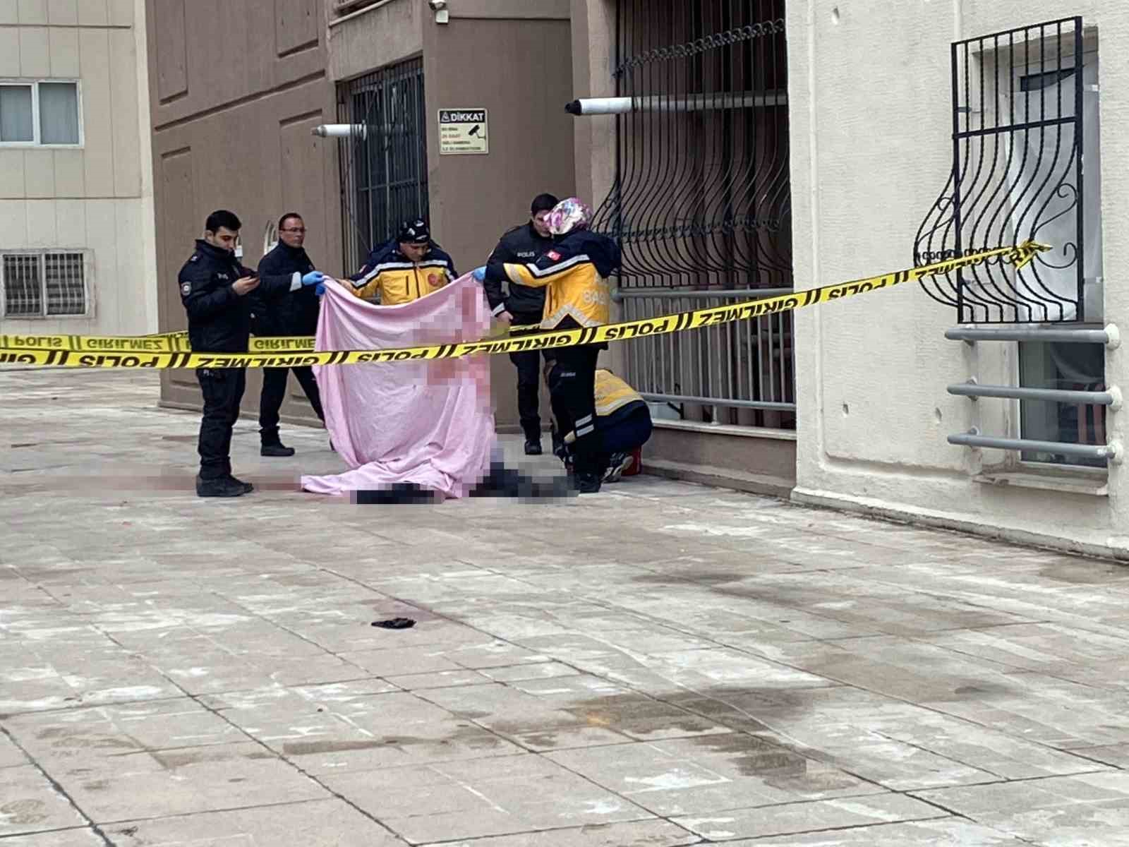 Bursa&rsquo;da acı son...Kiralamak istediği 17. kattaki daireden d&uuml;şt&uuml;
