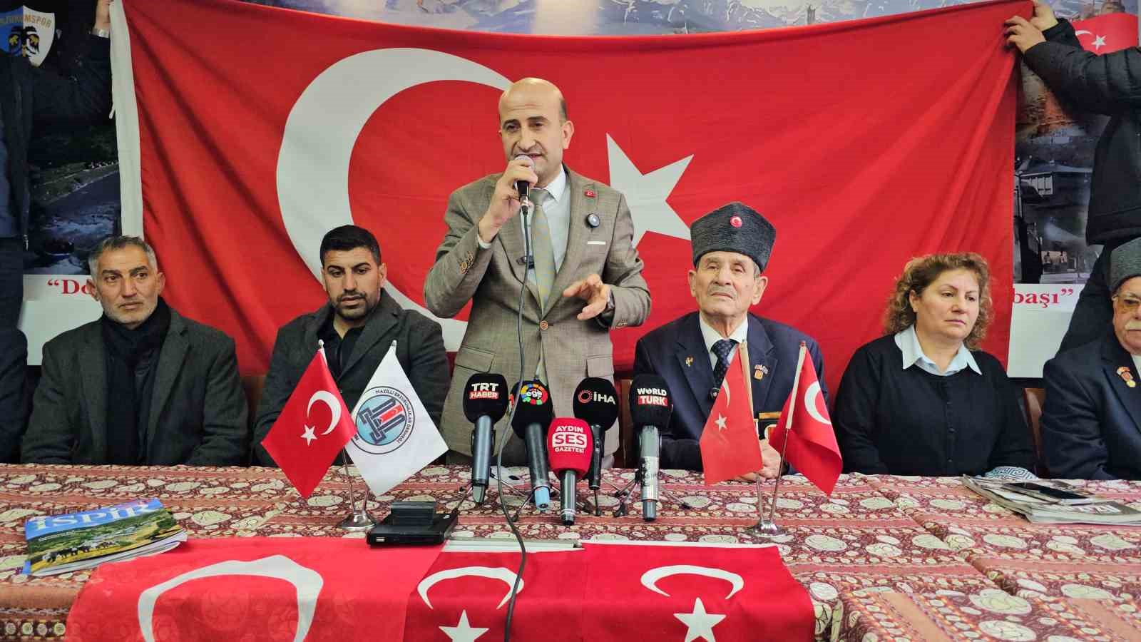 Nazilli’de tüm dernekler ‘Bayrak’ için buluştu