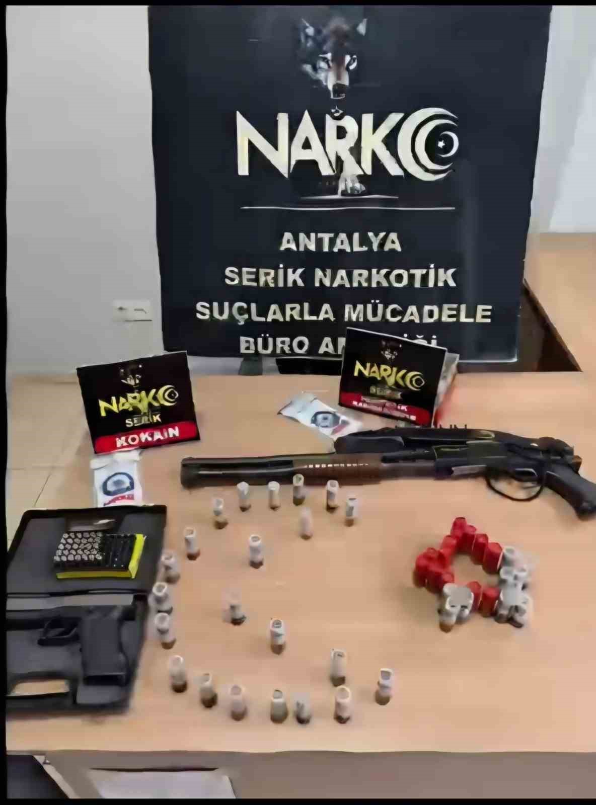 Serik’te uyuşturucu operasyonu: 25 gözaltı
