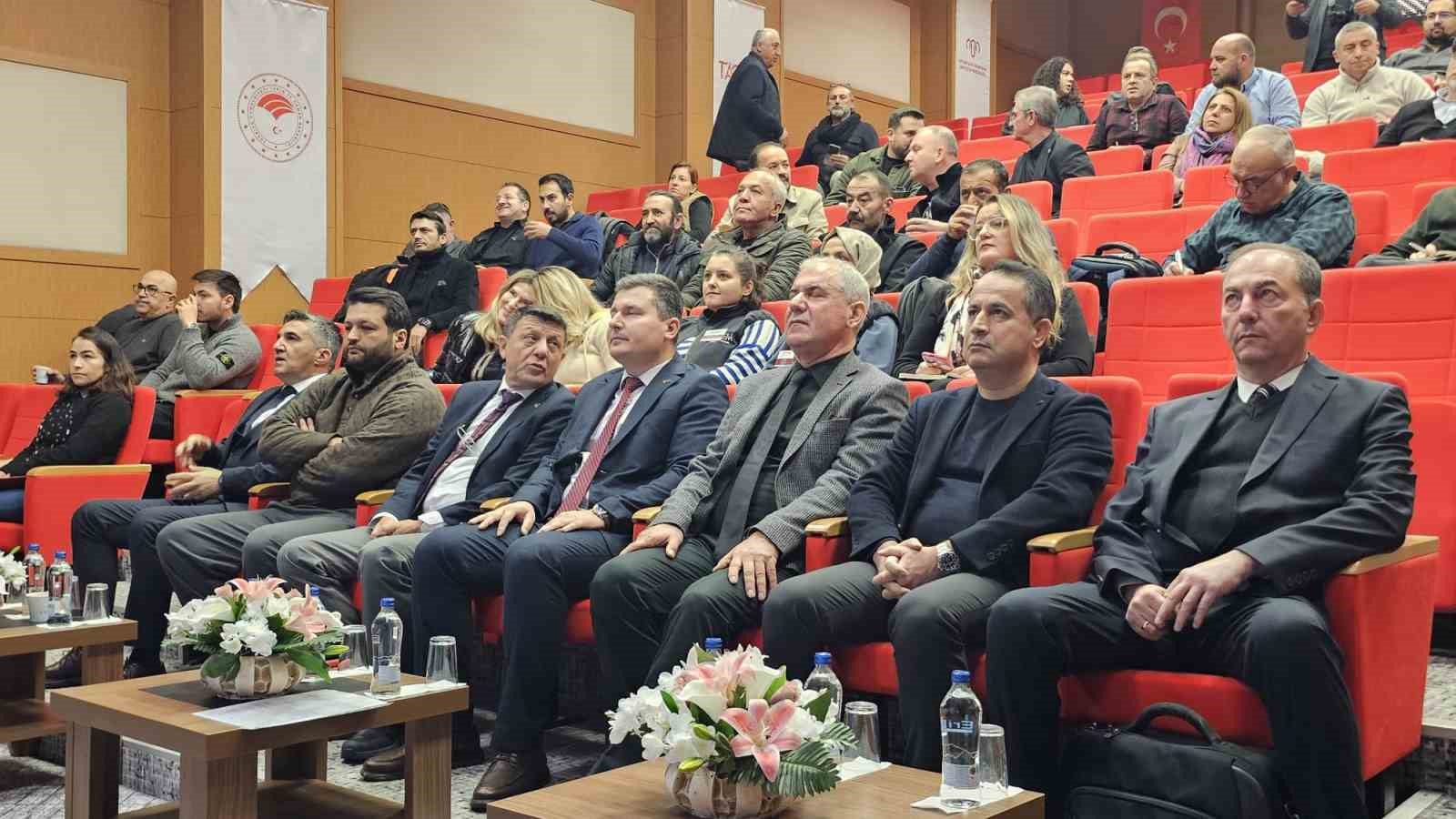 Bandırma’da midye yetiştiriciliği sektörü masaya yatırıldı