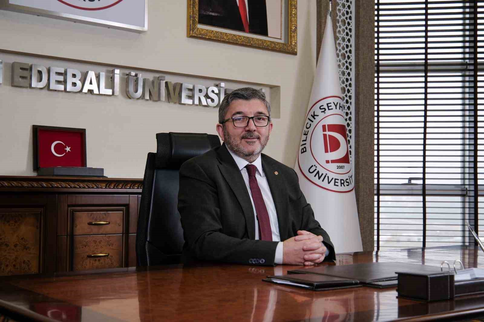 BŞE&Uuml;&rsquo;de &ccedil;ift diploma ara d&ouml;nem başvuruları başladı
