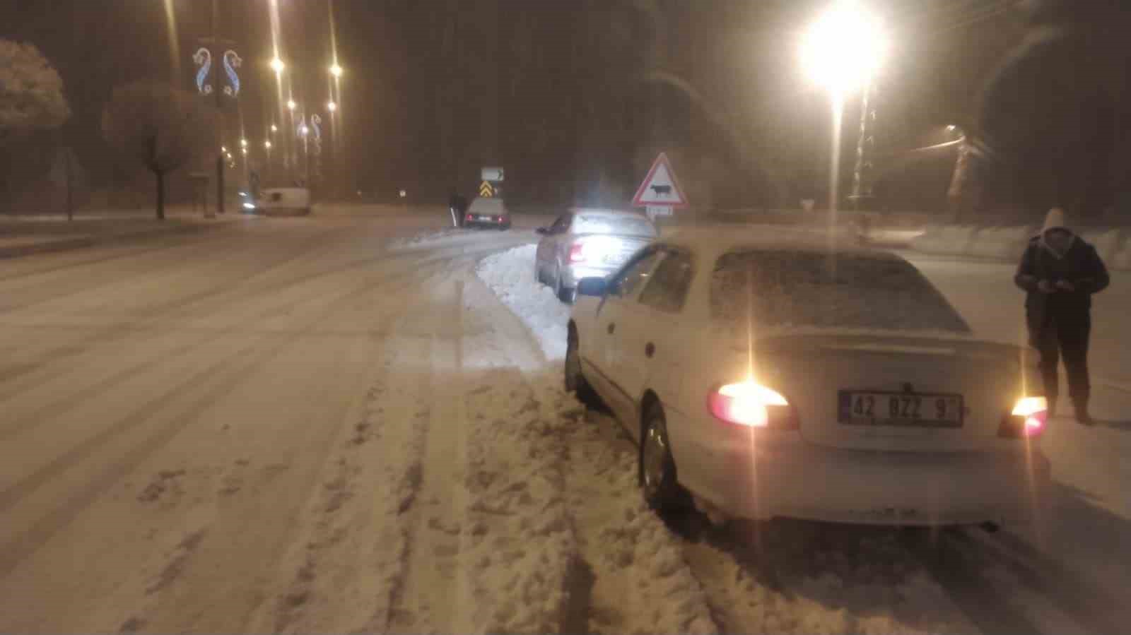 Beyşehir&rsquo;de kar sevinci
