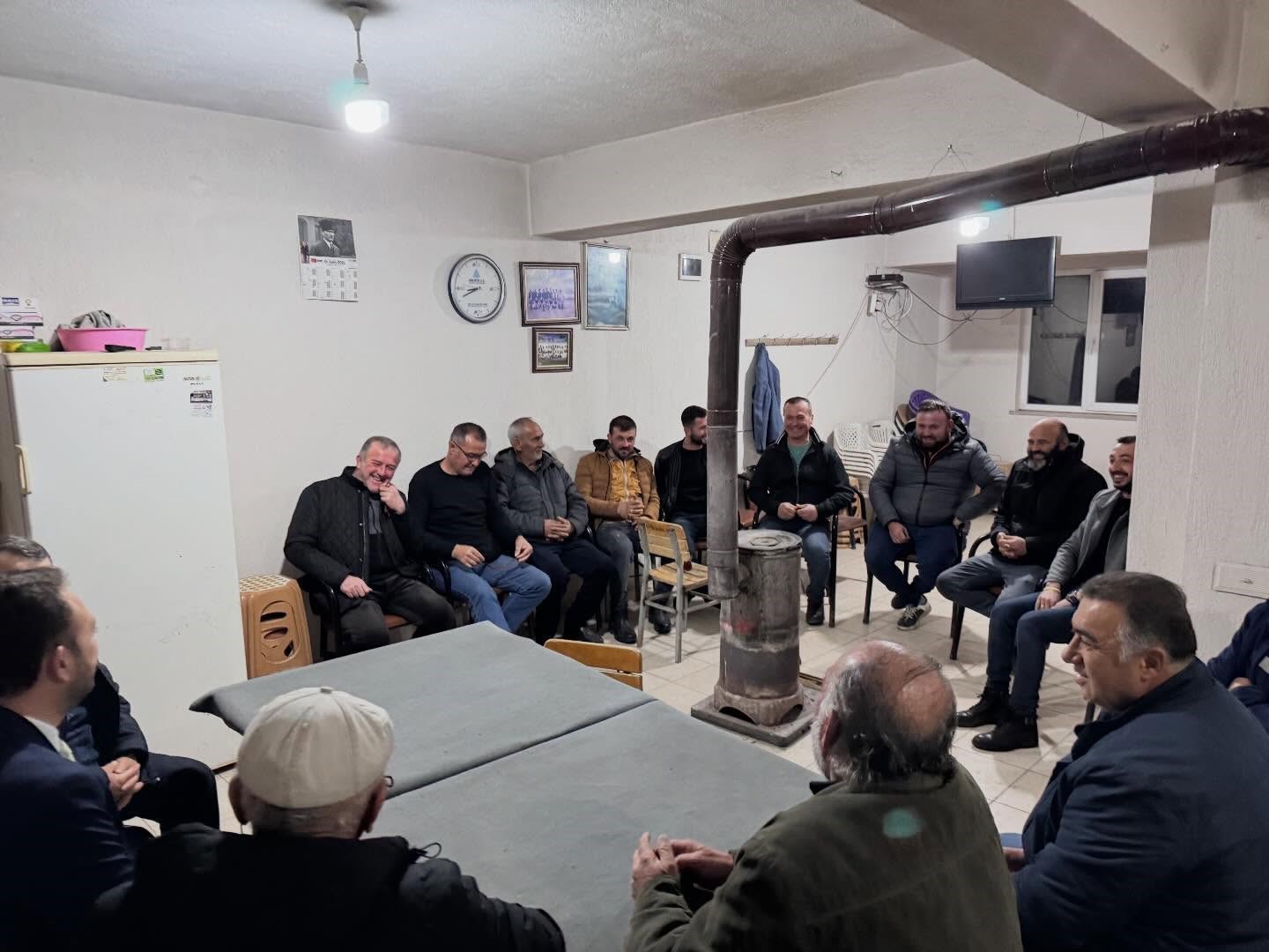 &Ccedil;ivril Belediye Başkanı Semih Dere vatandaşlar ile bir araya geldi
