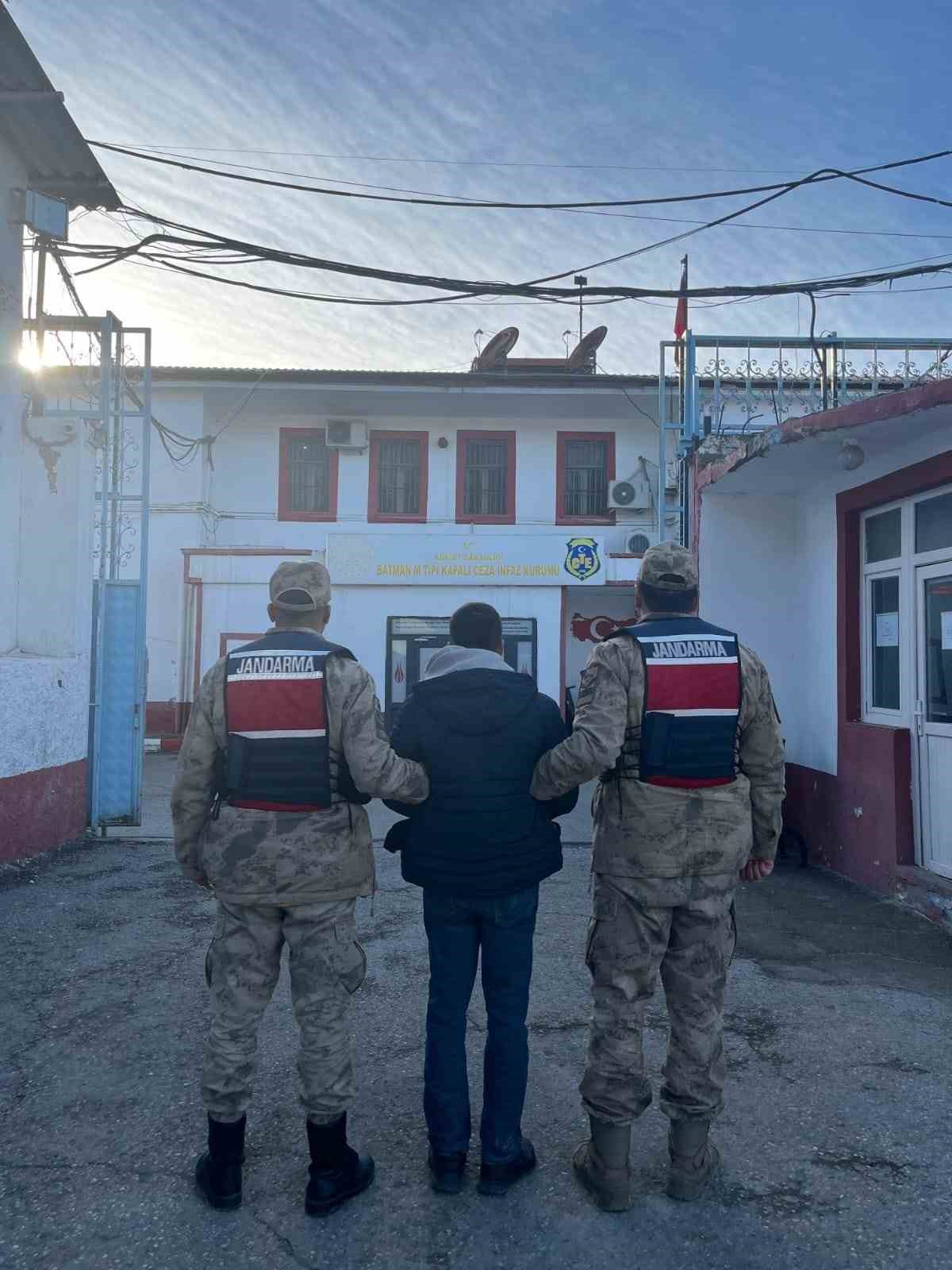 Batman’da 12 yıl 6 ay kesinleşmiş hapis cezası bulunan şahıs yakalandı