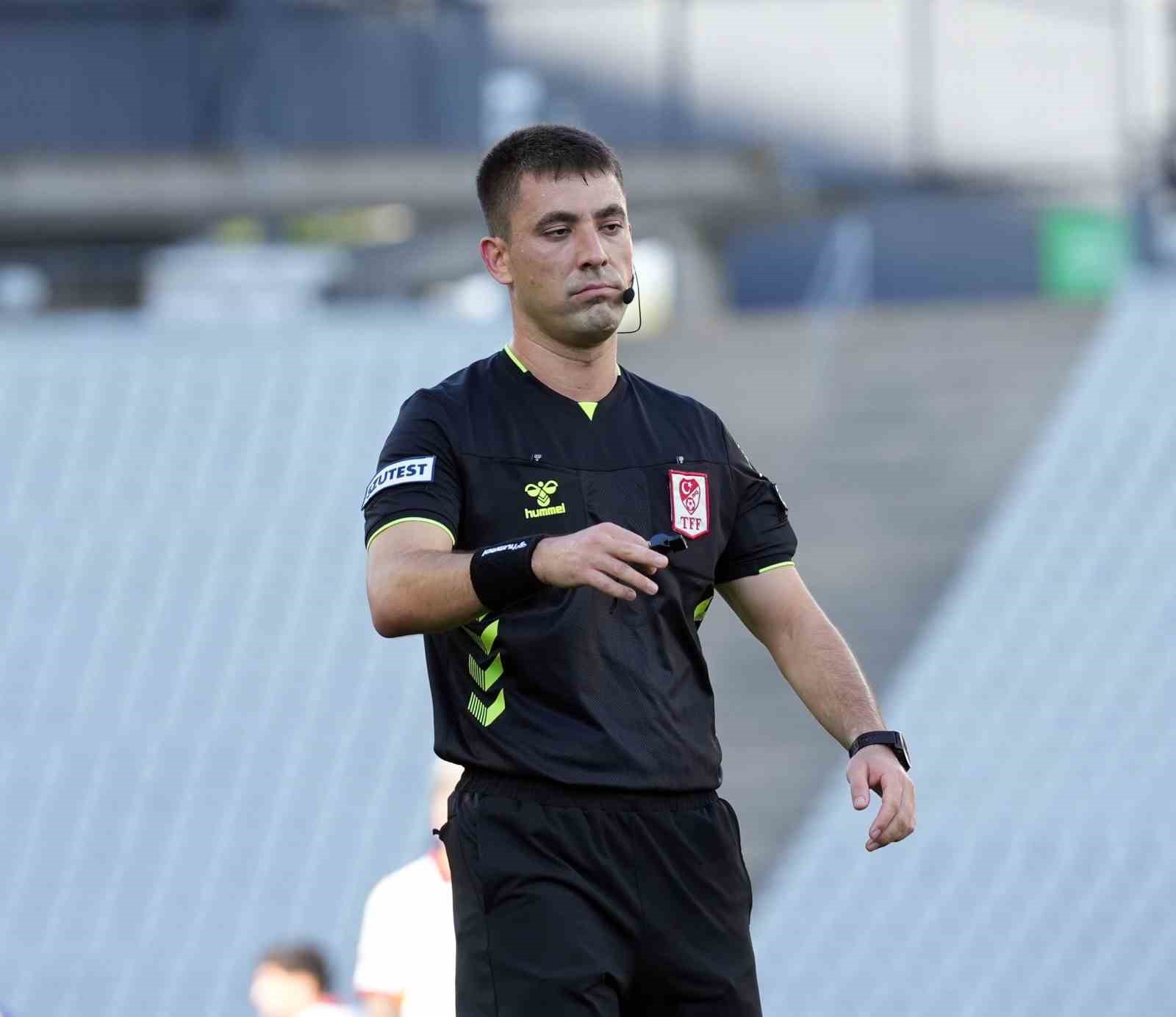 Kayserispor - Başakşehir maçını Batuhan Kolak yönetecek