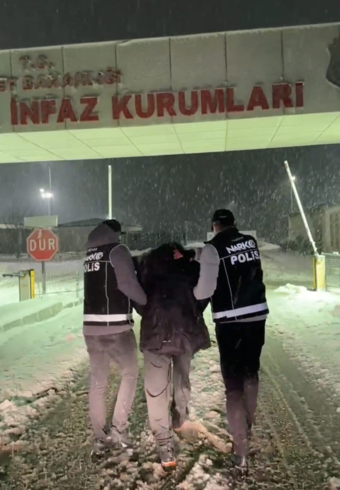 Yozgat’ta 23 yıl kesinleşmiş cezası bulunan uyuşturucu taciri yakalandı