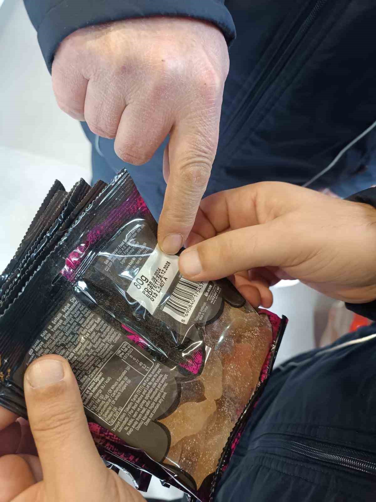 Ordu&rsquo;da zabıta ekiplerinden sıkı denetim: Yarım ton yağ ve uygunsuz &uuml;r&uuml;nlere el konuldu
