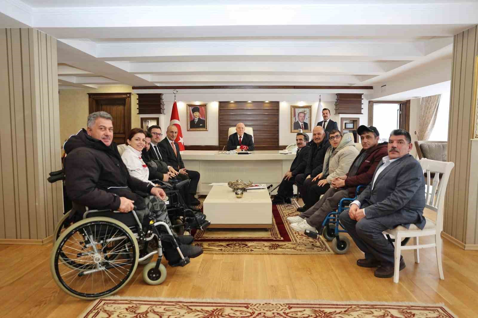 Engelli bireyler i&ccedil;in yerel y&ouml;netimle ortak &ccedil;&ouml;z&uuml;m arayışı
