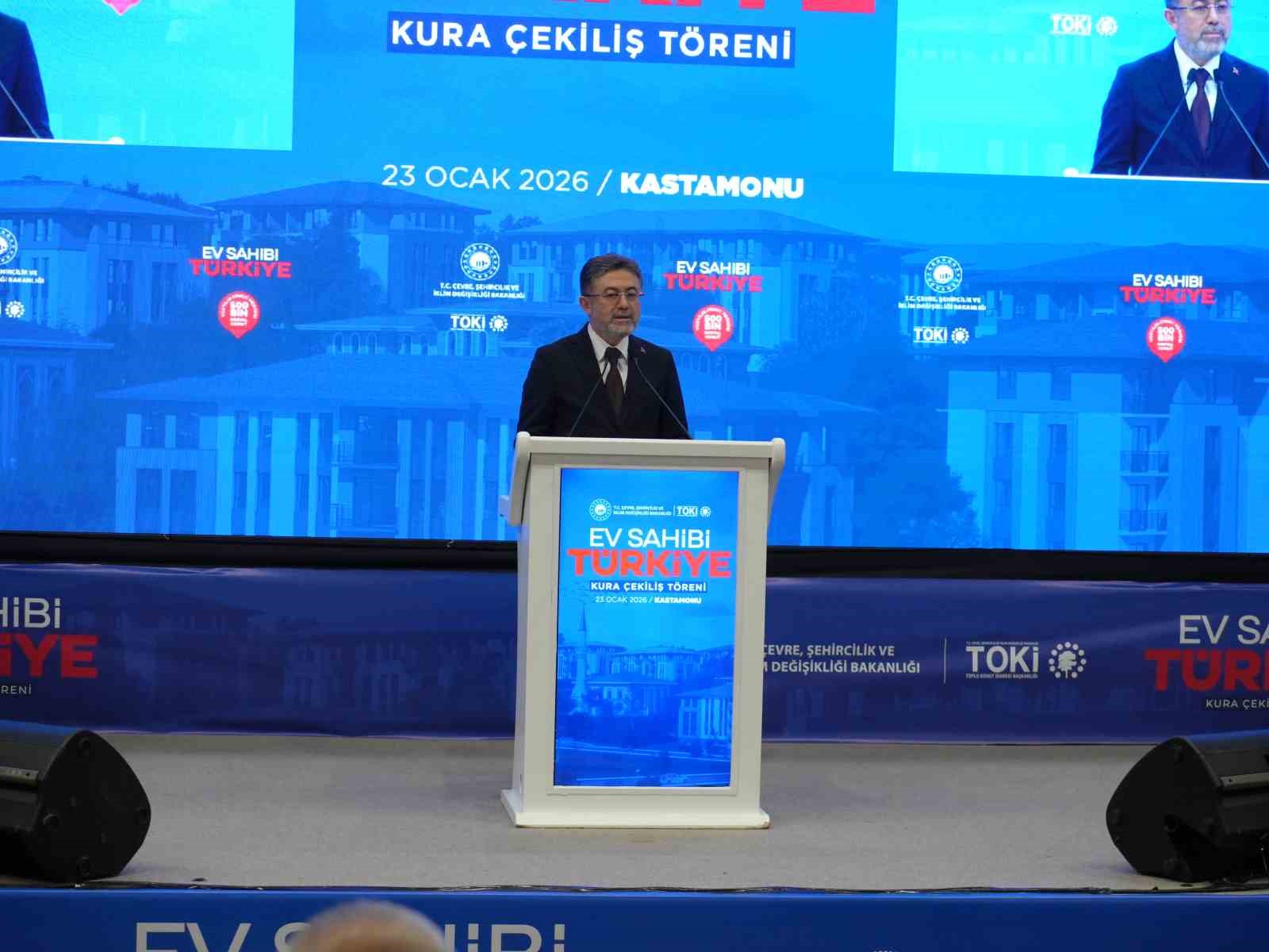 Kastamonu’da inşa edilecek 2 bin 380 konutun kuraları çekildi