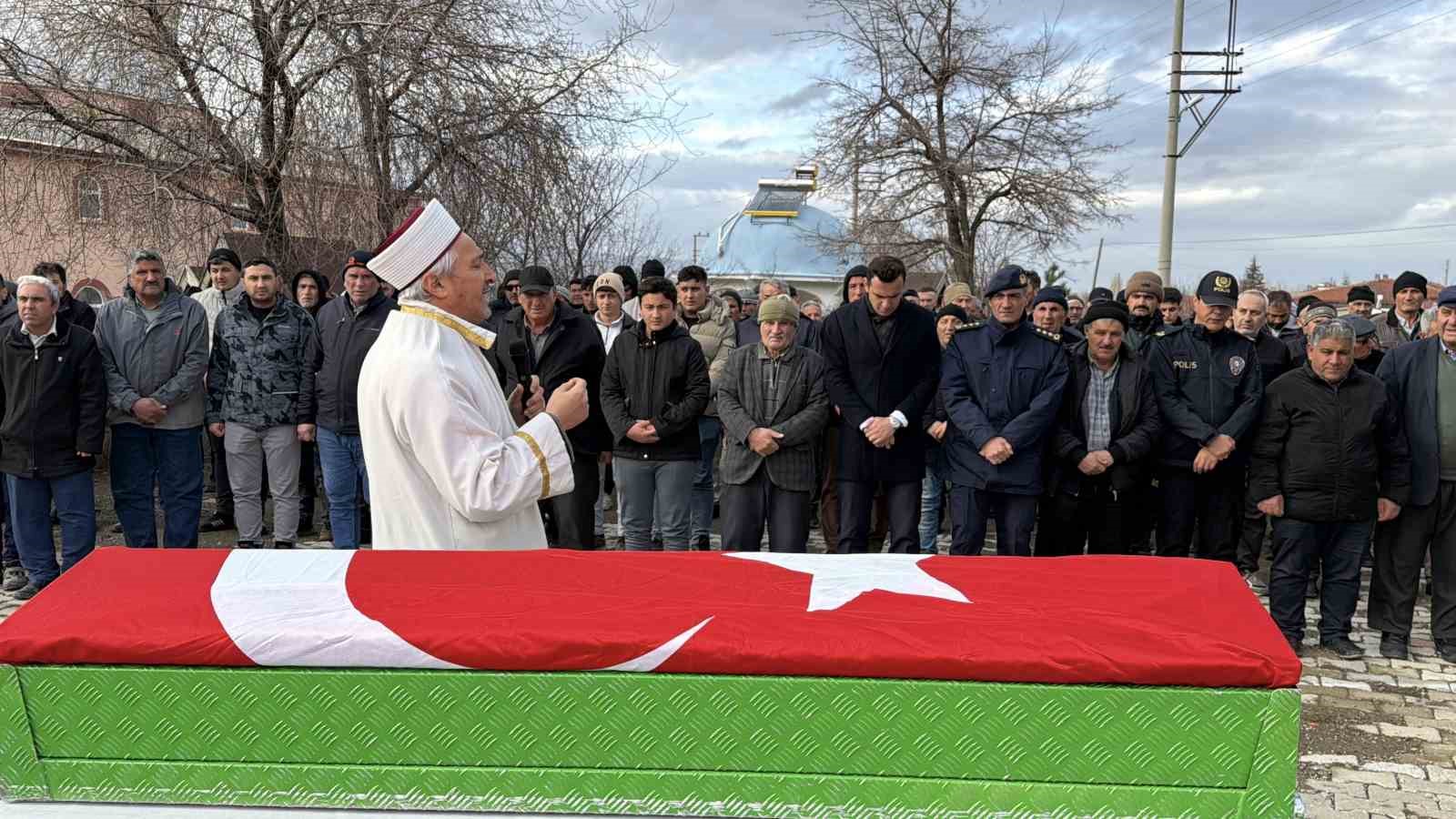 Afyonkarahisar’da 96 yaşında hayatını kaybeden Kore gazisi toprağa verildi