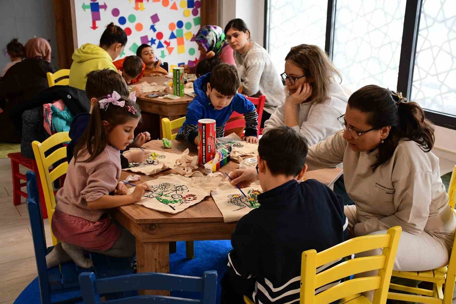 Başkan Akın öğrencileri unutmadı, yarıyıl etkinlikleri yüzleri güldürdü
