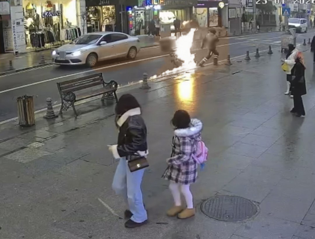 Tekirdağ’da motosiklet bir anda alev topuna döndü: Üzerinden atlayarak yanmaktan son anda kurtuldu