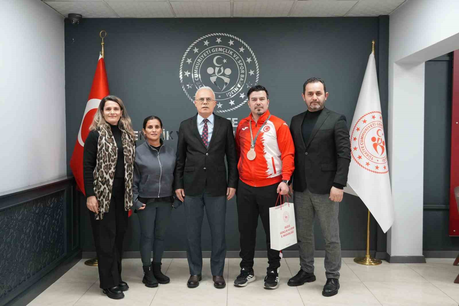 Milli karateci Kıroğlu 2026&rsquo;da da başarılarını arttıracak
