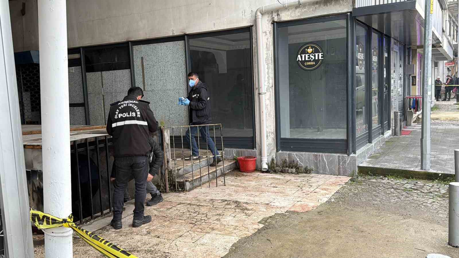 D&uuml;zce&rsquo;de pasaj bodrumunda erkek cesedi bulundu
