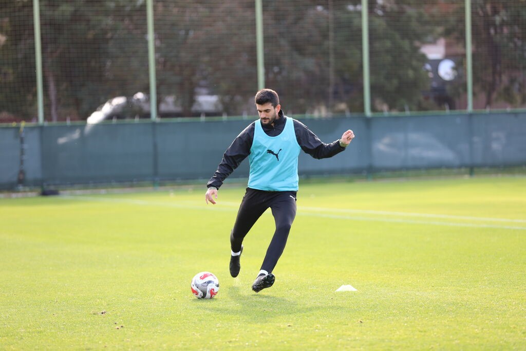 Alanyaspor, &Ccedil;aykur Rizespor ma&ccedil;ı hazırlıklarını tamamladı
