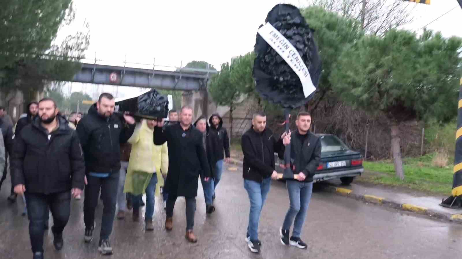 TORKU’ya siyah tabutlu eylem