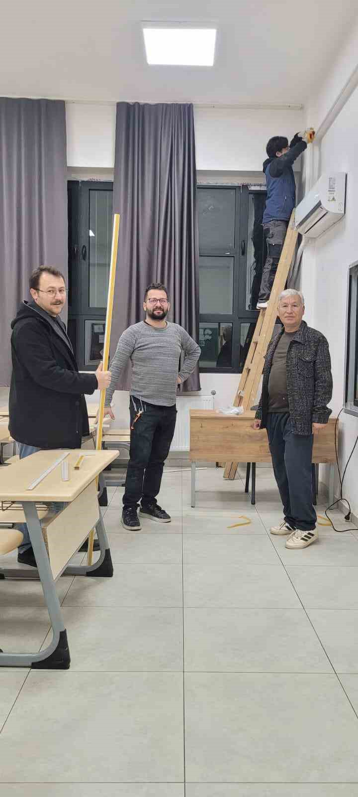 Sarıg&ouml;l&rsquo;&uuml;n en b&uuml;y&uuml;k okulu klimalarla donatılıyor
