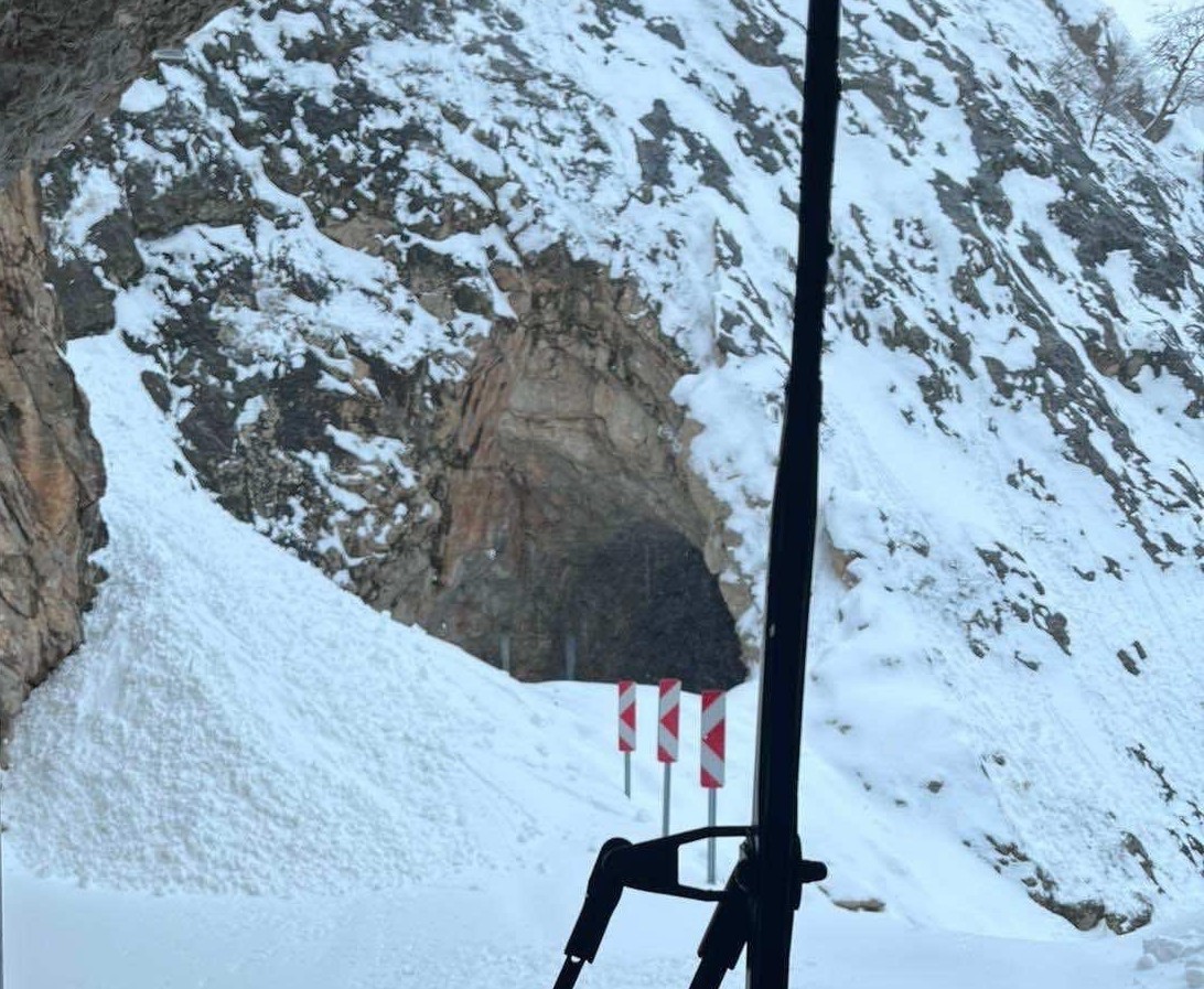 Taşyolu&rsquo;nda &ccedil;ığ d&uuml;şt&uuml;, g&uuml;zerg&acirc;h ulaşıma kapatıldı
