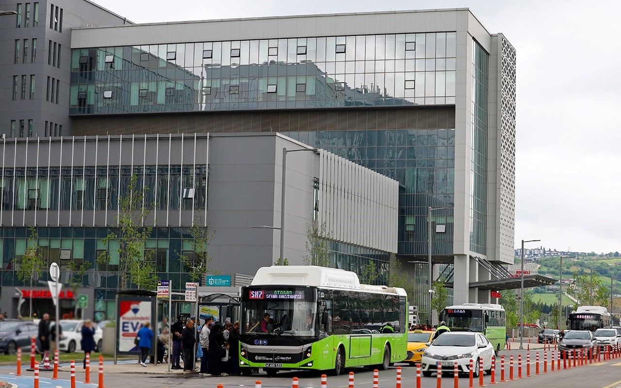 Kocaeli Şehir Hastanesi’ne 14 yeni otobüs hattı