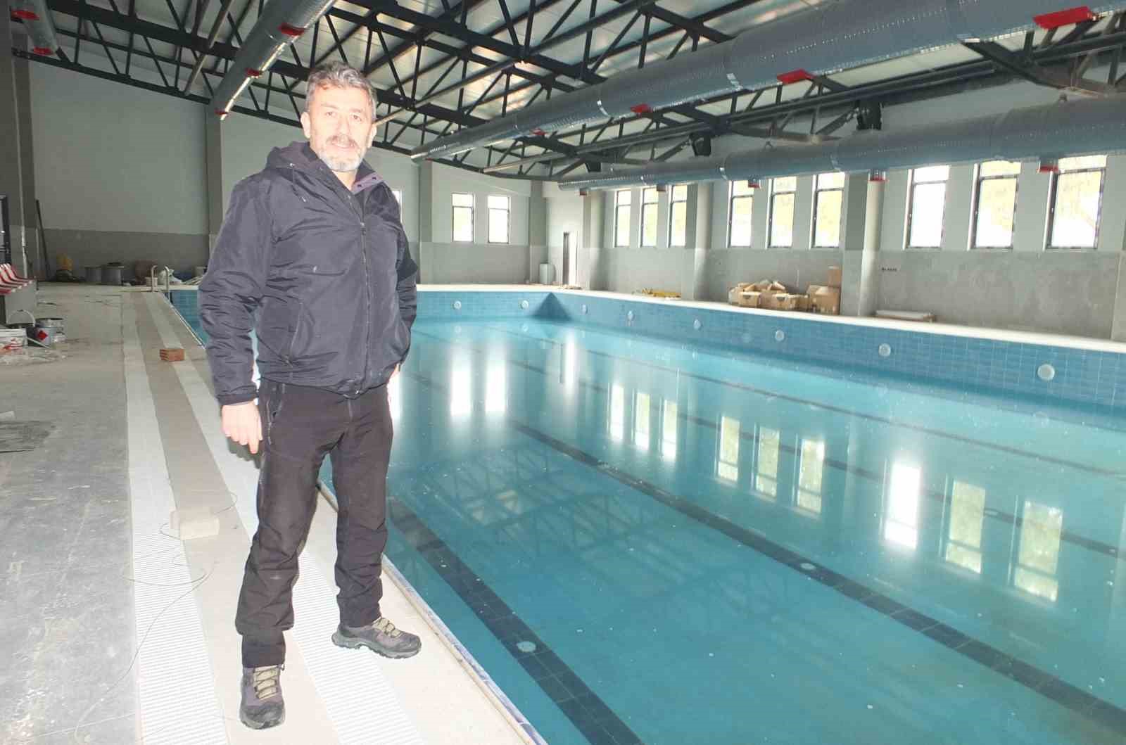 Burhaniye’de yüzme bilmeyen kalmayacak