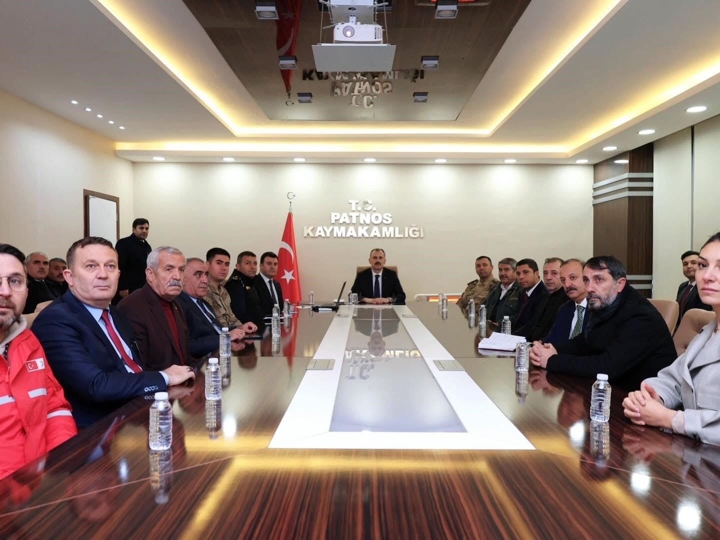 Vali Bozkurt, Patnos’ta incelemelerde bulundu