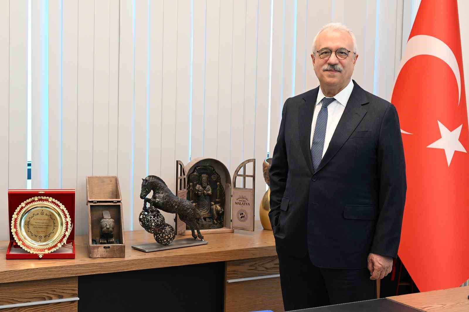 Hızlı büyüyen veri merkezleri büyük fırsatlar sunuyor