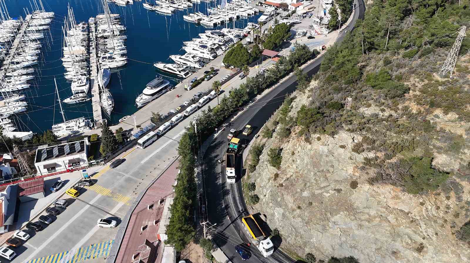 Marmaris Adaköy yolu yeniledi