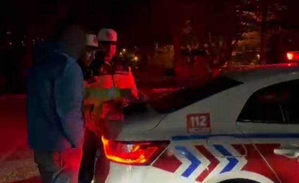 Mersin&rsquo;de drift yapan s&uuml;r&uuml;c&uuml;ye 58 bin 217 TL ceza
