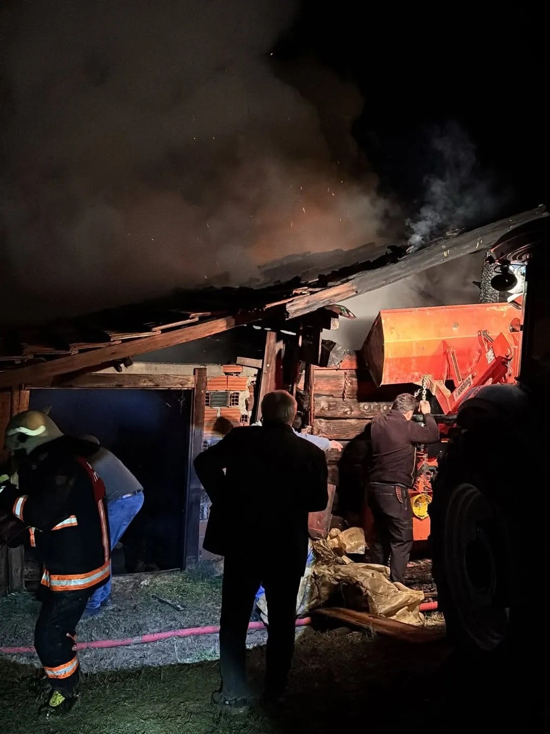 Sinop&rsquo;ta samanlık yangını
