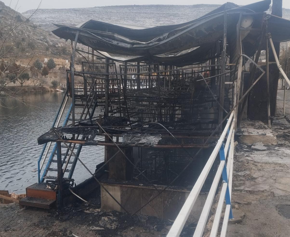 Duba restoranda ikinci yangın
