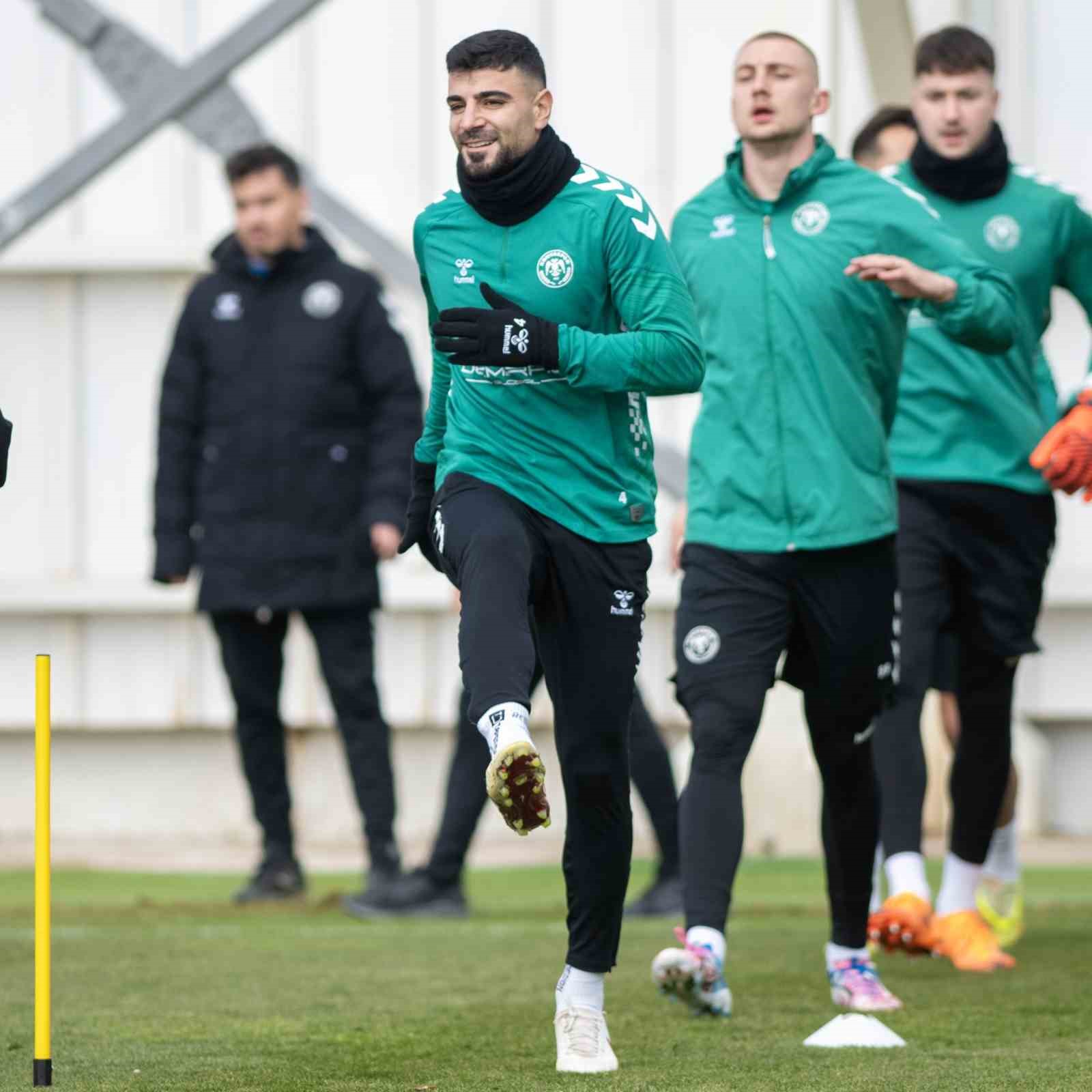 Konyaspor, Gaziantep FK ma&ccedil;ının hazırlıklarını tamamladı
