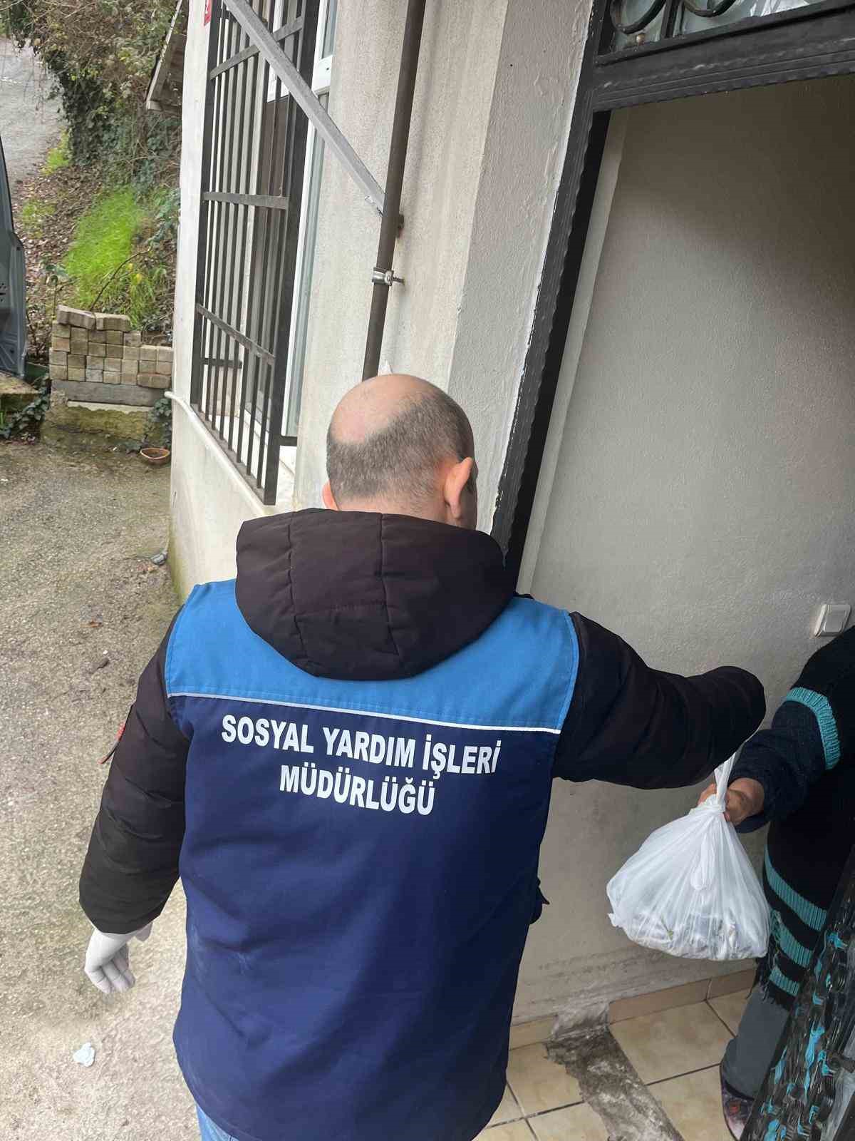 Beykoz&rsquo;da ele ge&ccedil;irilen 204 kasa balık ihtiya&ccedil; sahiplerine dağıtıldı
