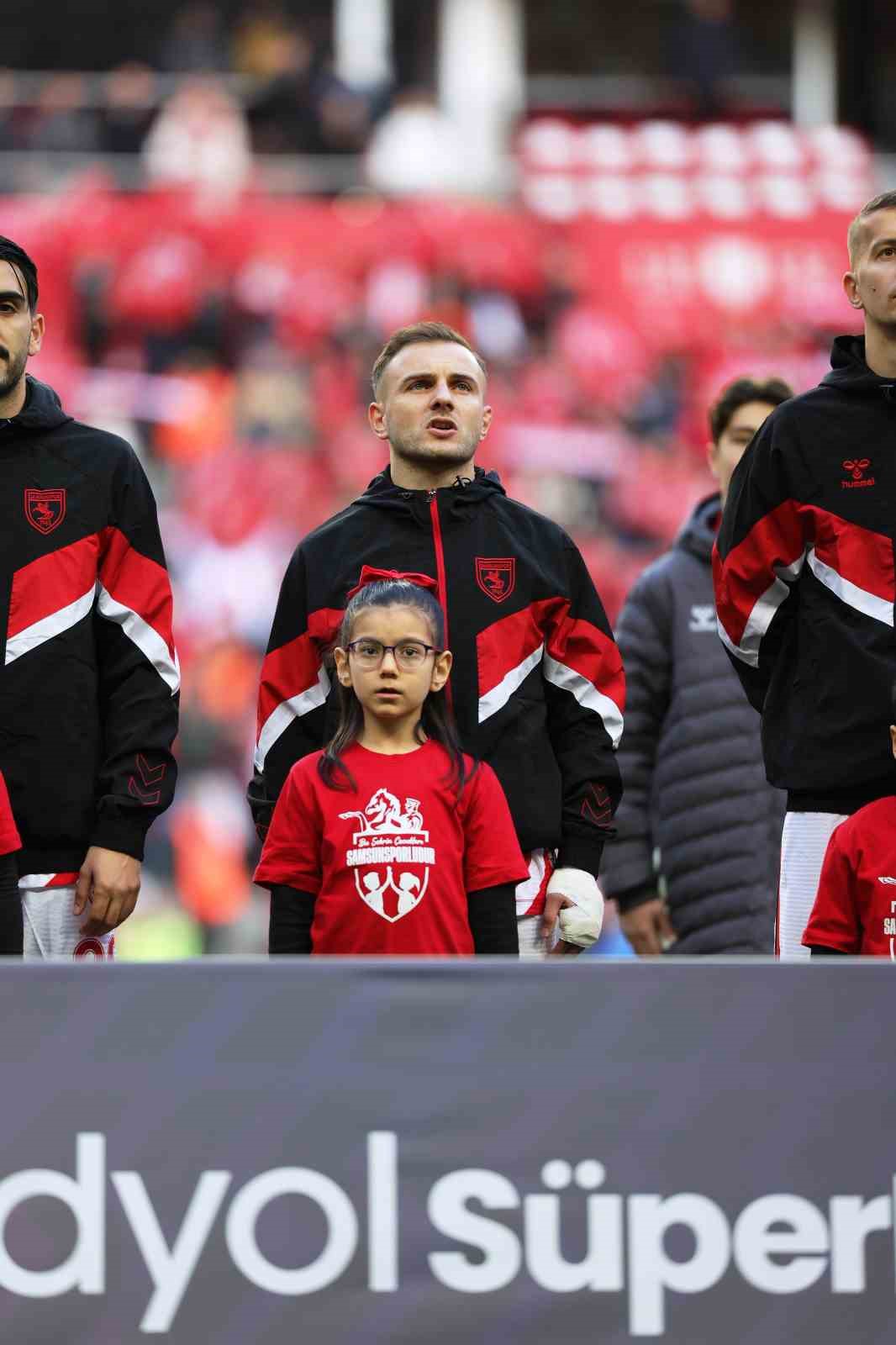 Trendyol S&uuml;per Lig: Samsunspor: 0 - Kocaelispor: 0 (Ma&ccedil; devam ediyor)
