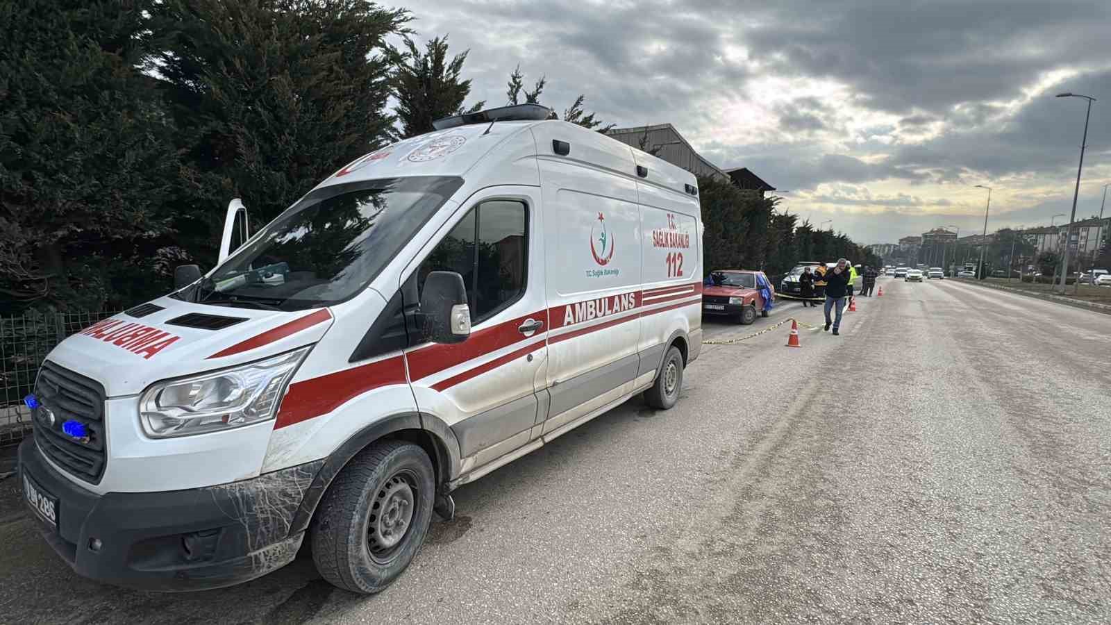 Direksiyon başında fenalaşan s&uuml;r&uuml;c&uuml; hayatını kaybetti
