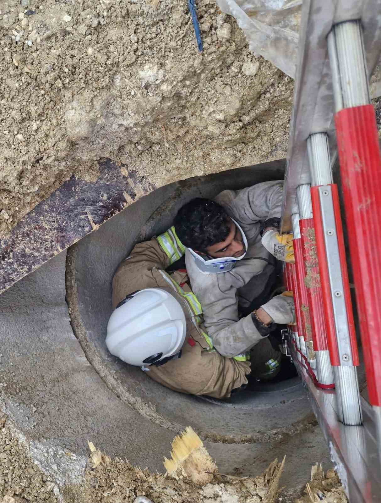 Antakya’da kuyuya düşen vatandaş yaralandı