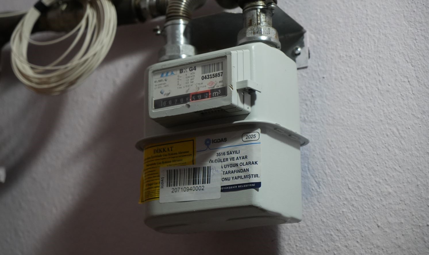 Down Sendromlu &ccedil;ocuğu olan vatandaşa İGDAŞ "ka&ccedil;ak doğalgaz kullanımı" gerek&ccedil;esiyle ceza kesti
