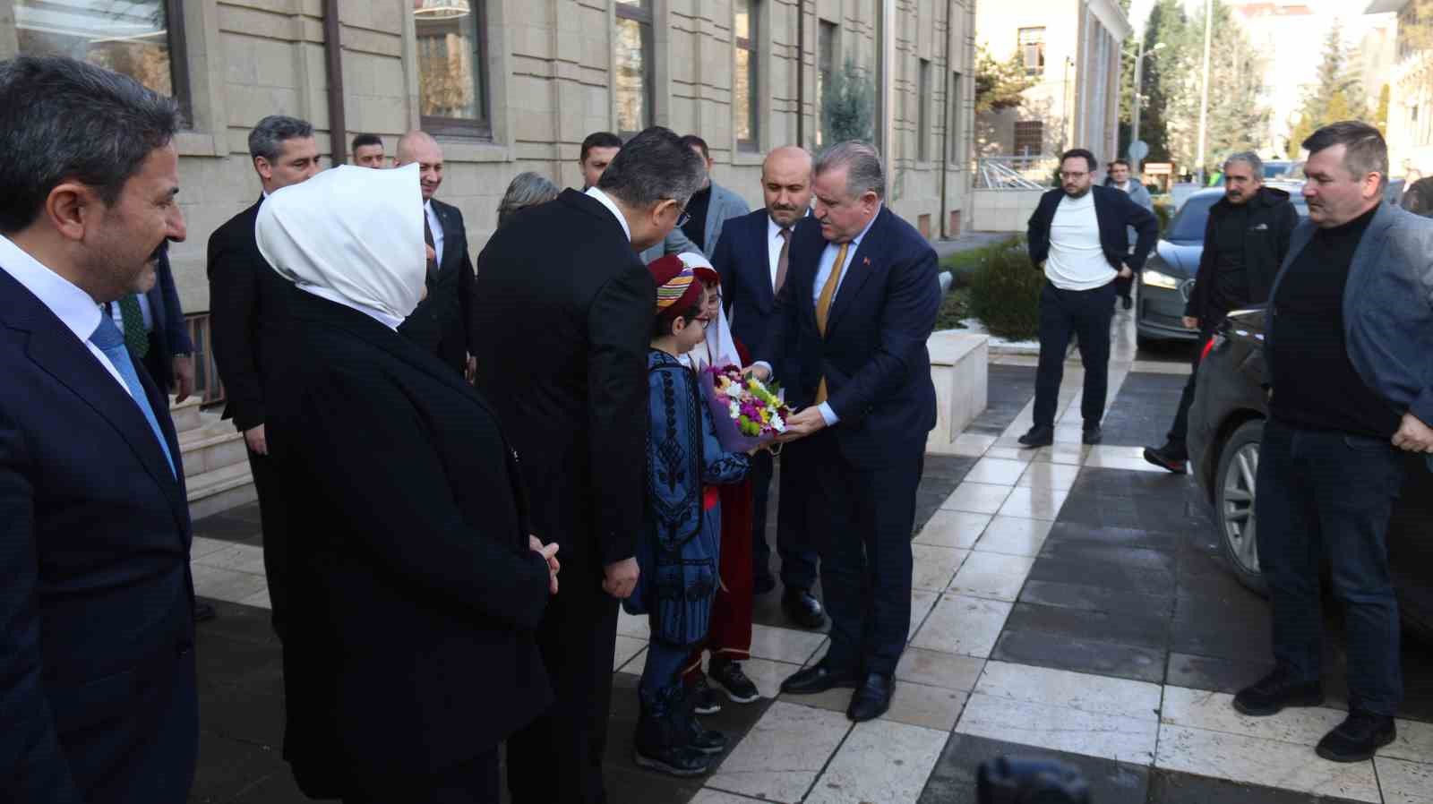 Gençlik ve Spor Bakanı Bak Eskişehir’de