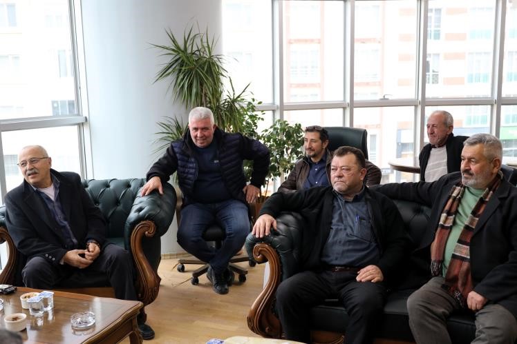 K&ouml;y muhtarları Başkan Durgut&rsquo;a taleplerini iletti
